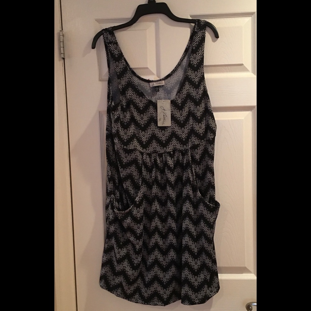 NWT J Valdi Beach Coverup/Casual Dress w/ pockets
